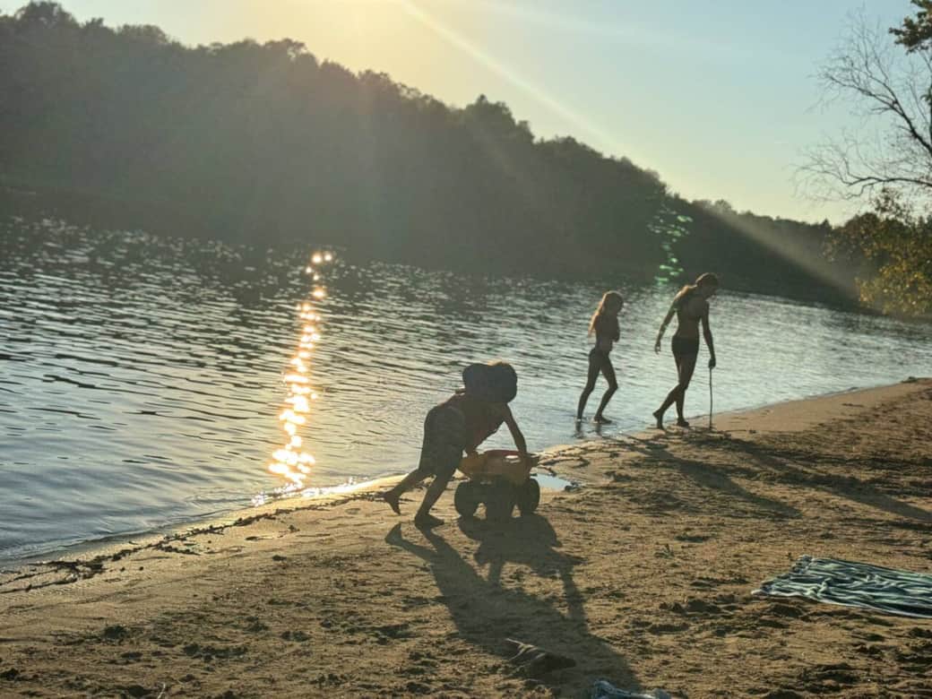 Eec04a56 aff0 40d2 b25e e4b7de5eb469 Eec04a56 aff0 40d2 b25e e4b7de5eb469