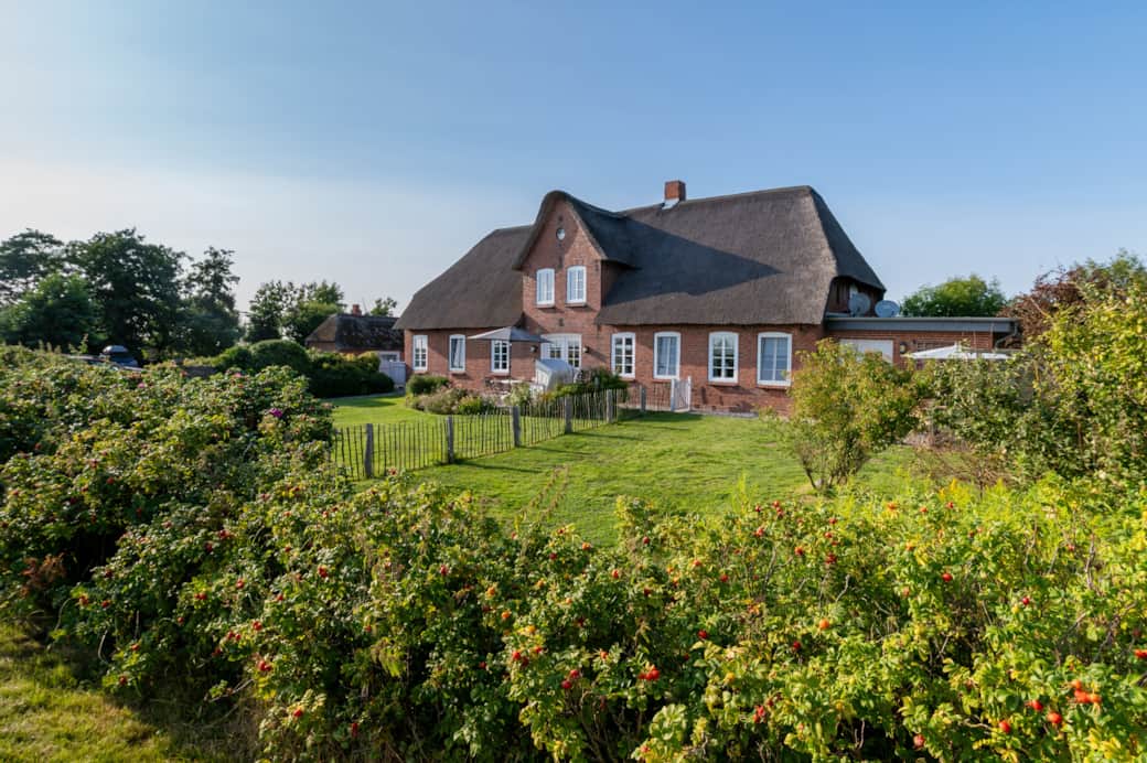 Reetgedecktes Landhaus