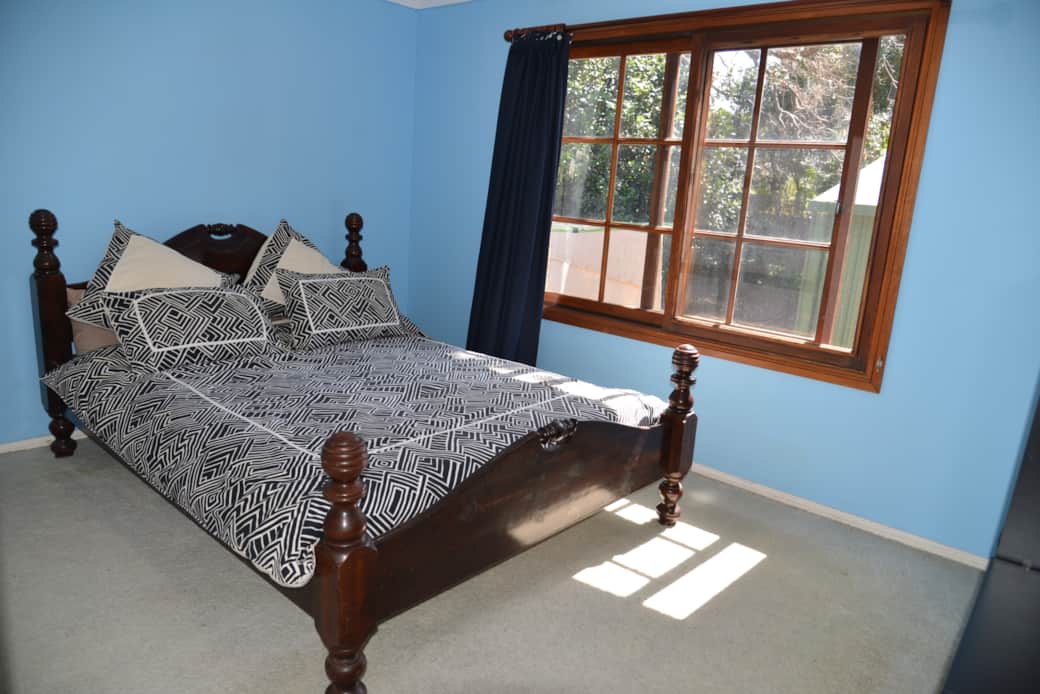Crew Quarters (Queen Bed)