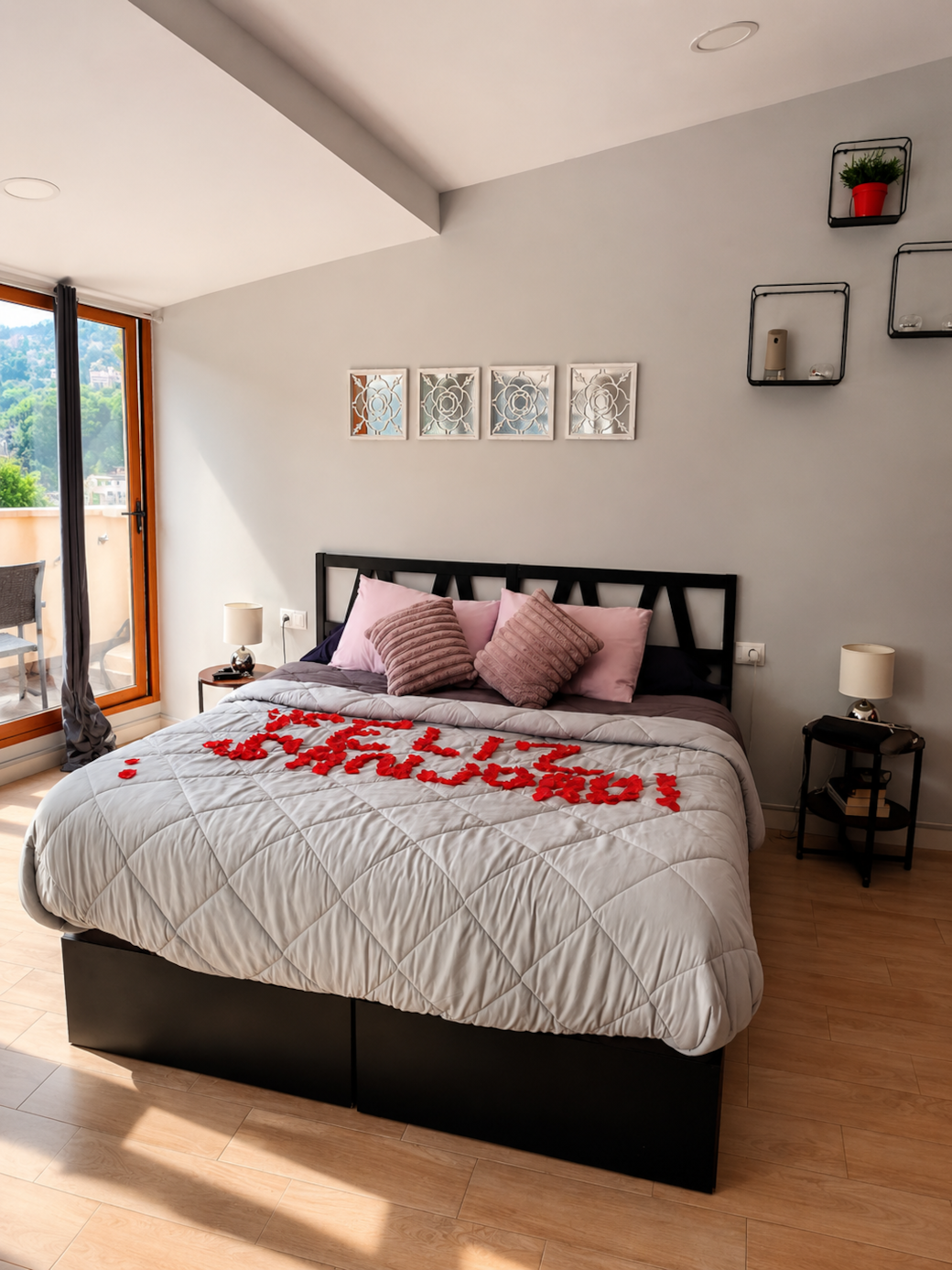 BEDROOM & TERRACE