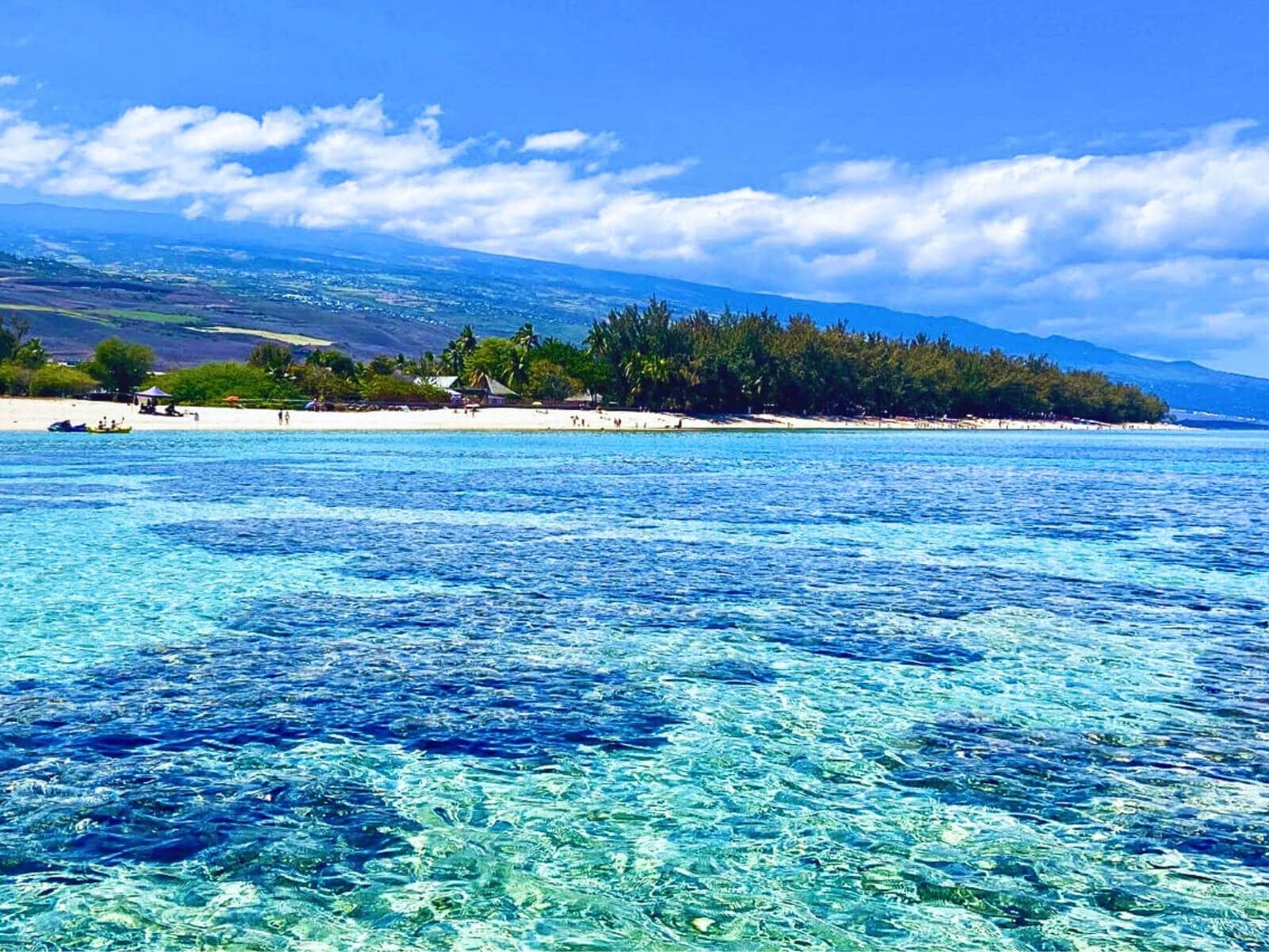 Lagon de l'Hermitage les Bains à proximité des villas bord de mer Les Villas Emmanuel à la Réunion