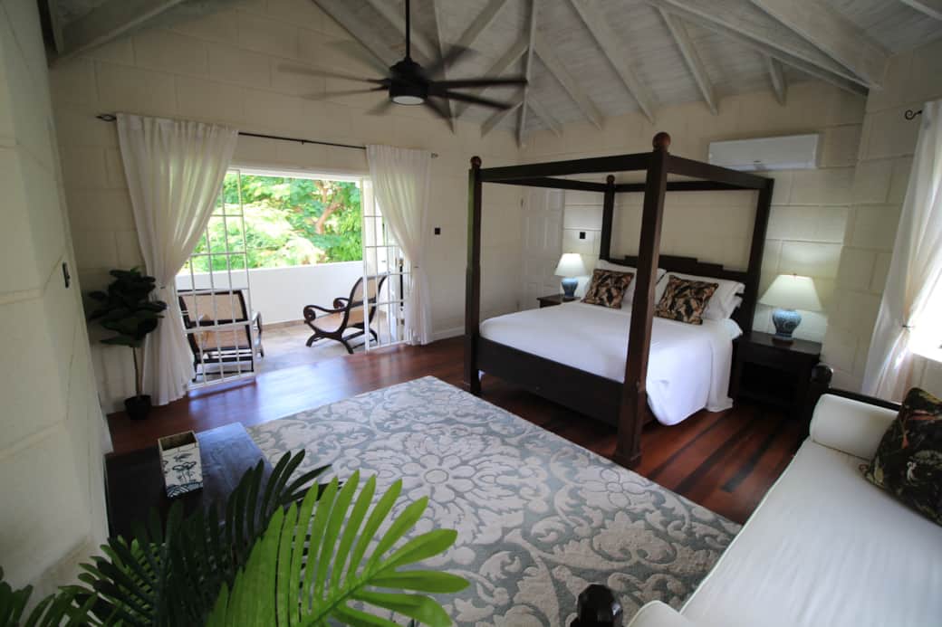 Master Suite (King Double)