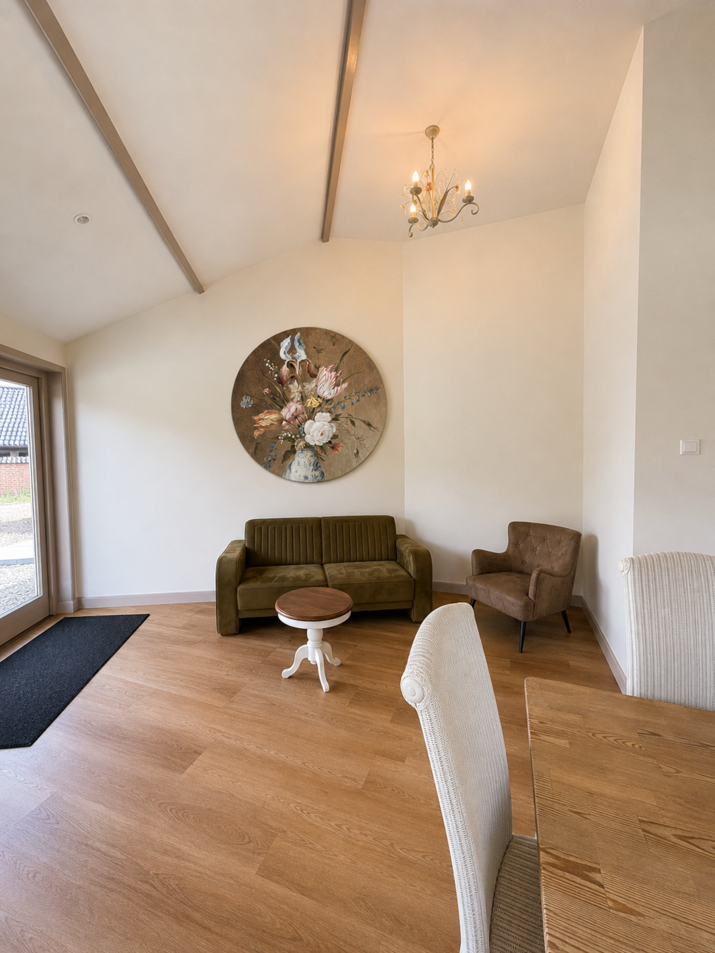 Tulip livingroom finished