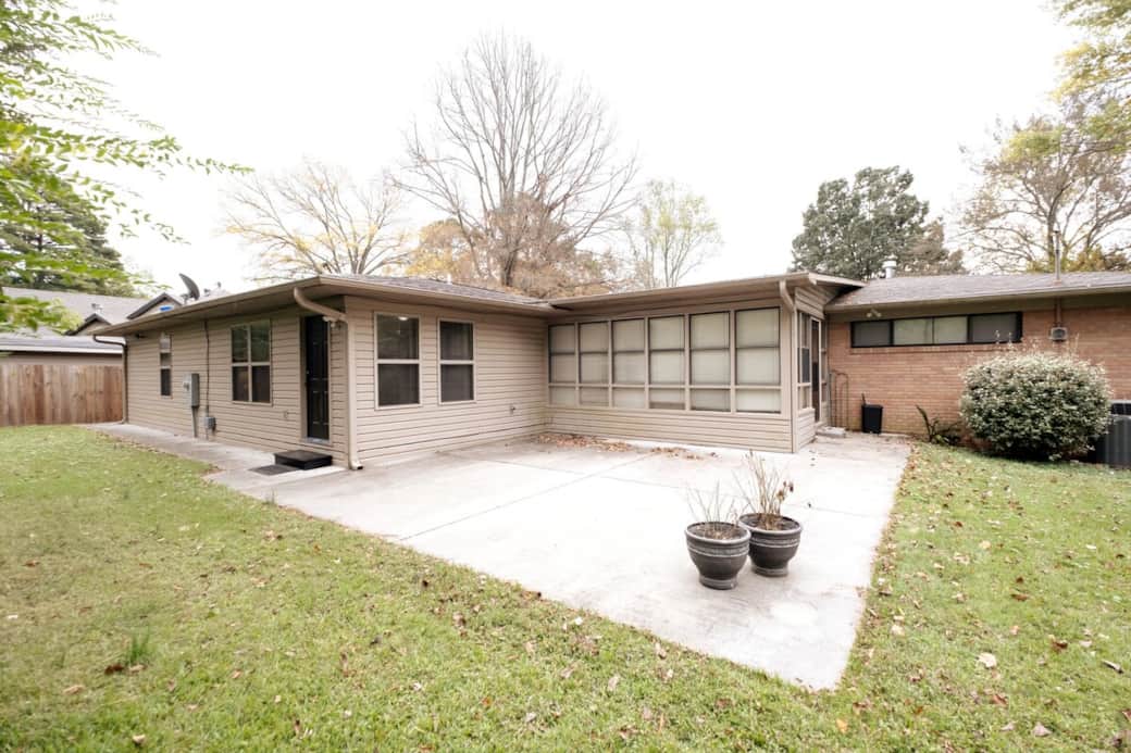Your Apt is private, with a sidewalk with motion lights leading to your entrance in the back on the left. The patio is shared with the house, but you have your section, including patio furniture. Your Apt is private, with a sidewalk with motion lights leading to your entrance in the back on the left. The patio is shared with the house, but you have your section, including patio furniture.