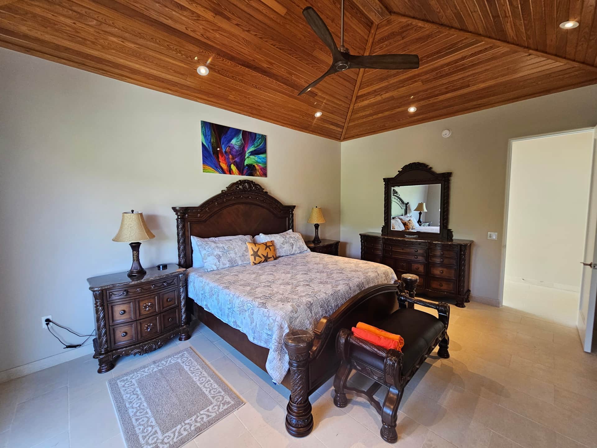 Upper Bedroom 3 King