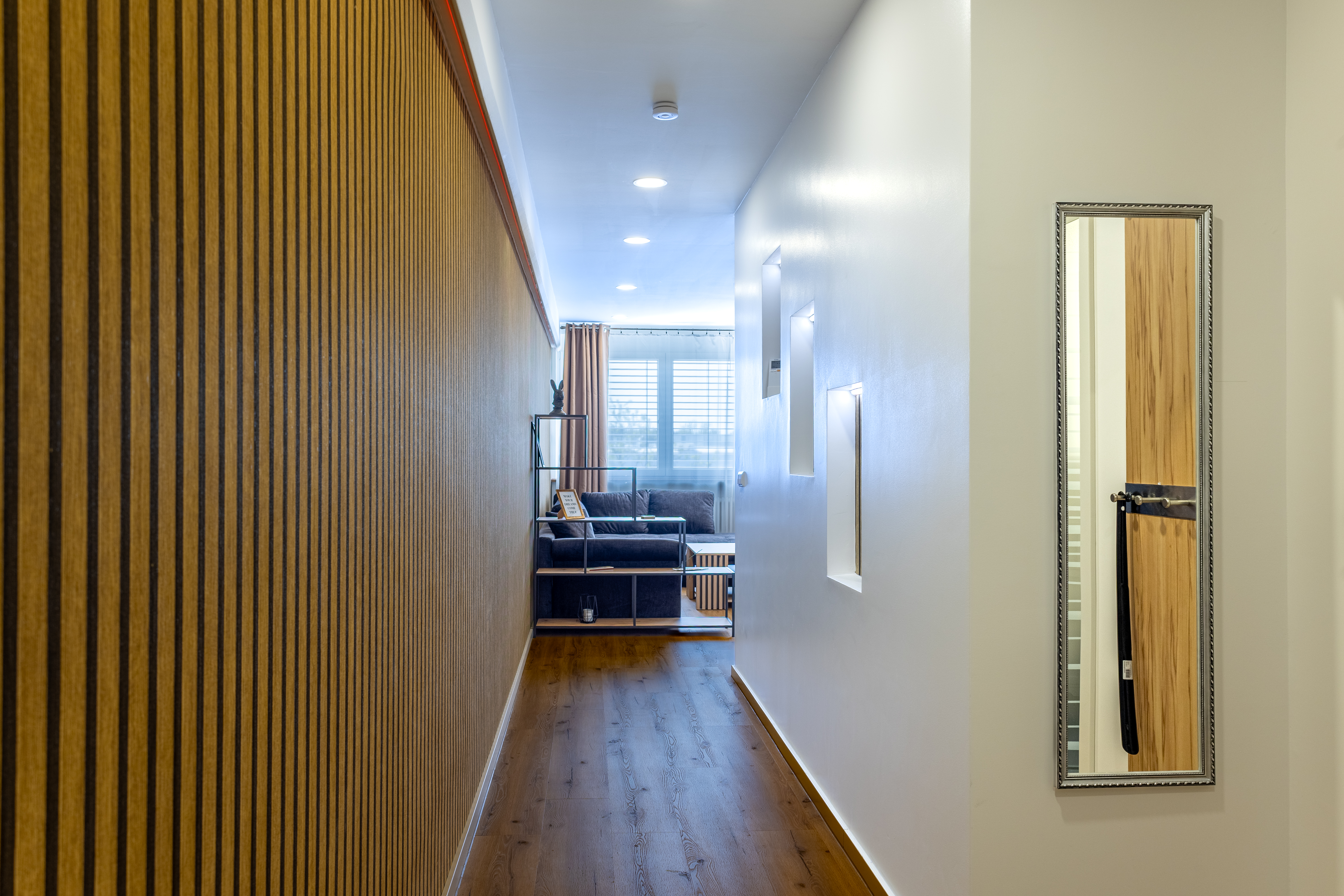 Apartment 3 8