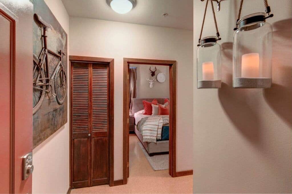 Entrance to the apartment