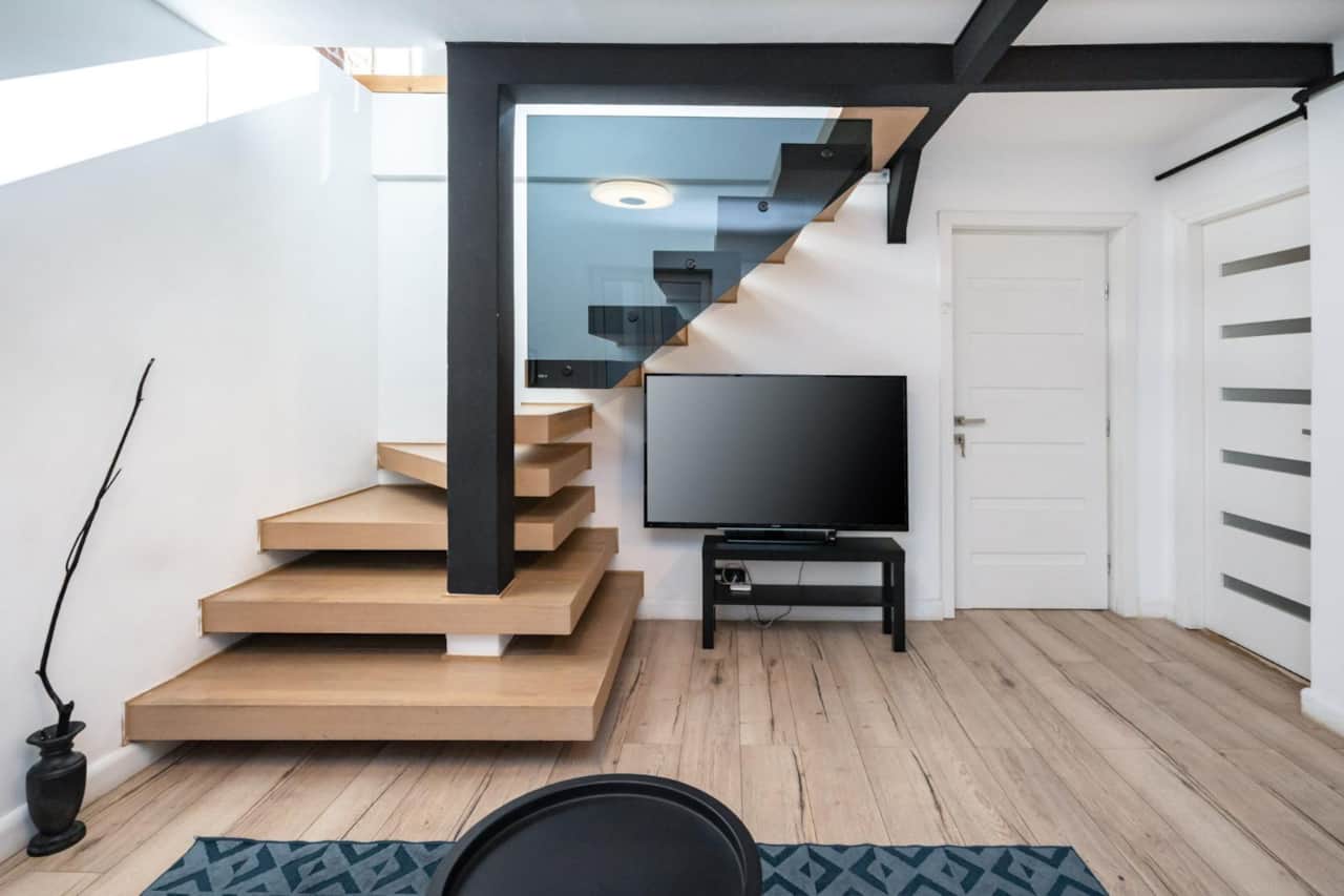 Comfortable living space on two levels in Central Bucharest duplex