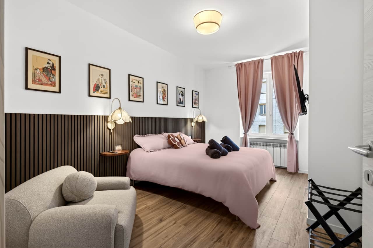 Pink room