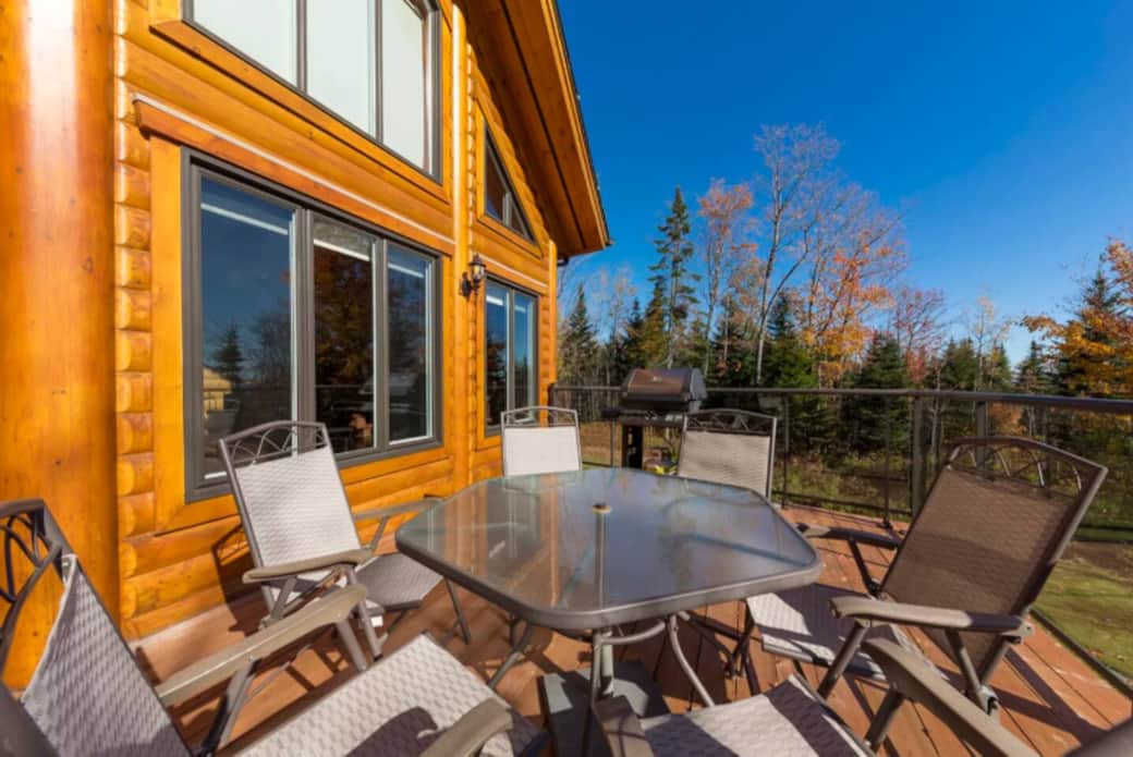 Terrasse avec mobilier de jardin
