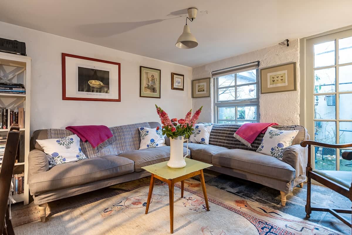 Sitting Area