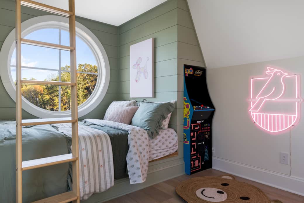 Bunk House with Arcade