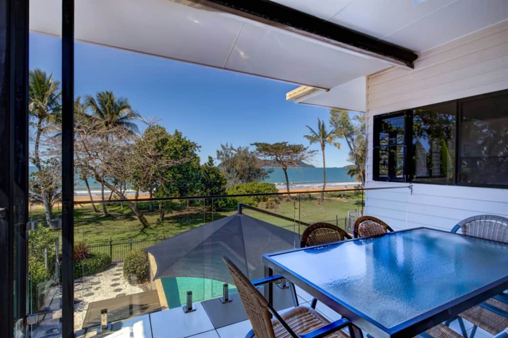 5. FRANGIPANI PLACE - BEACHSIDE PATIO