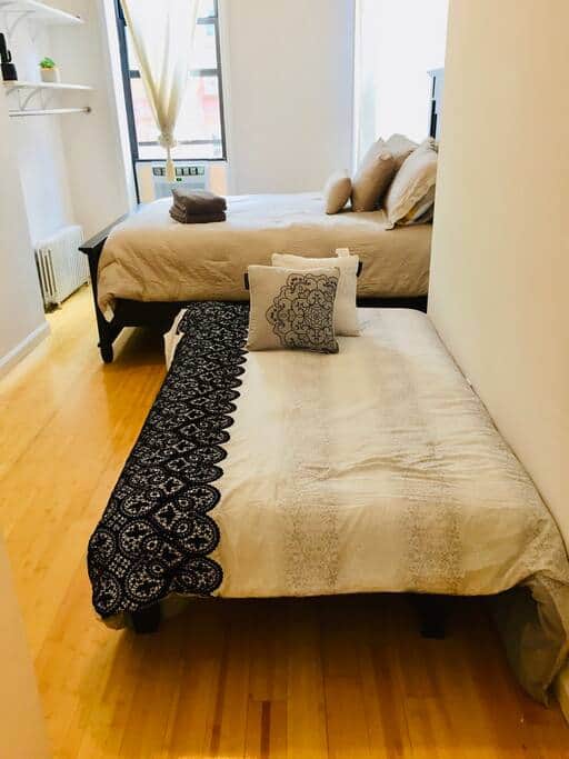 Main bedroom, with futon in single bed position Main bedroom, with futon in single bed position