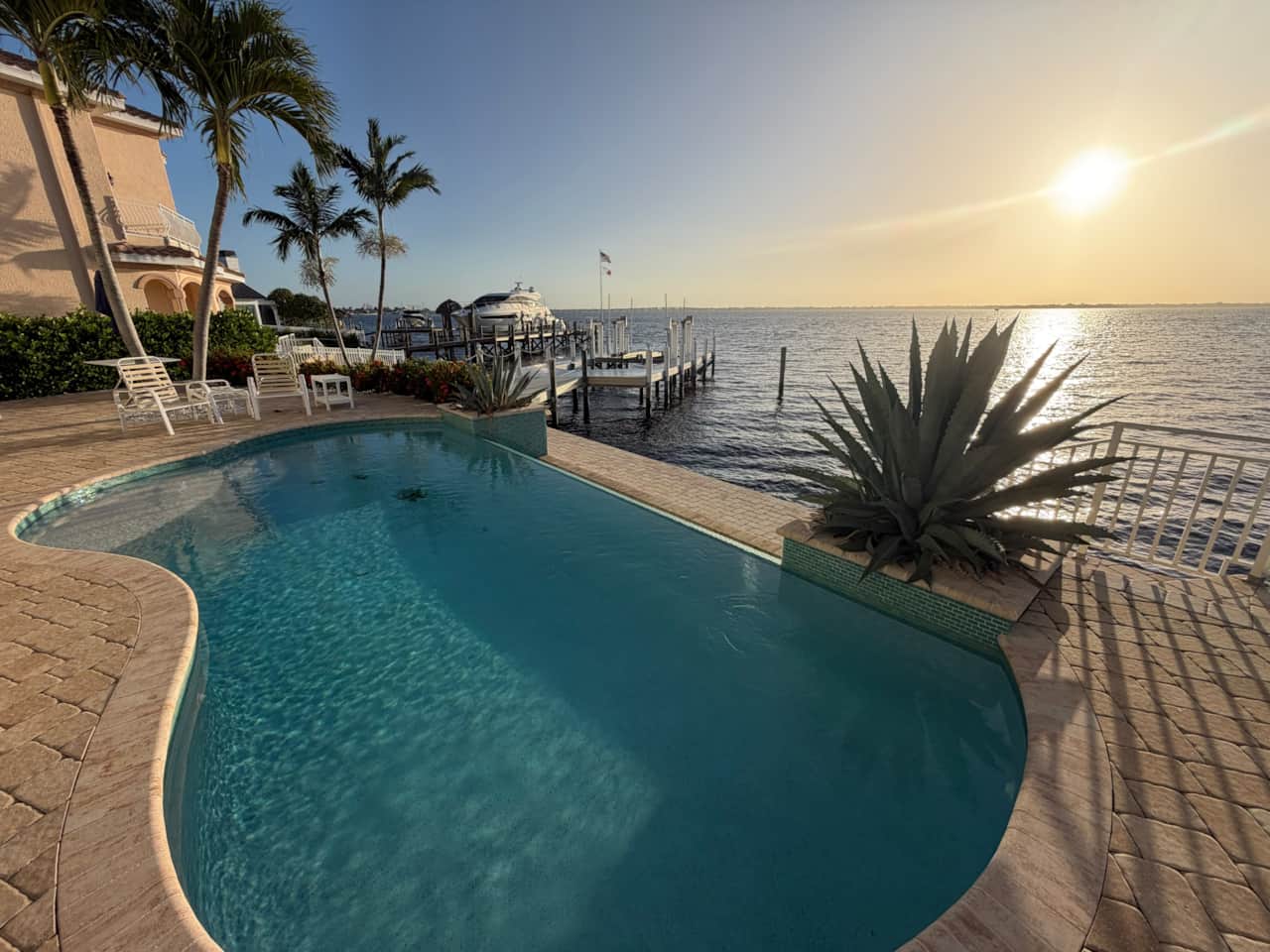 Seaside Villa Pearl