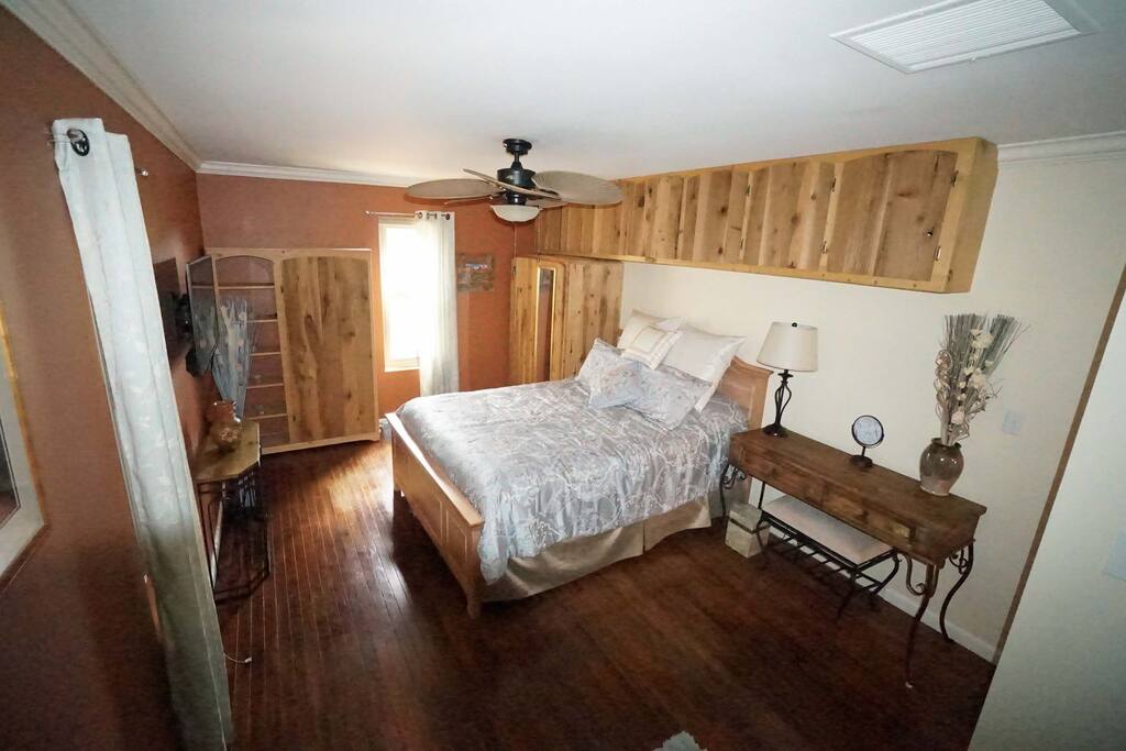 Quail Hollow Retreat - Photo 11