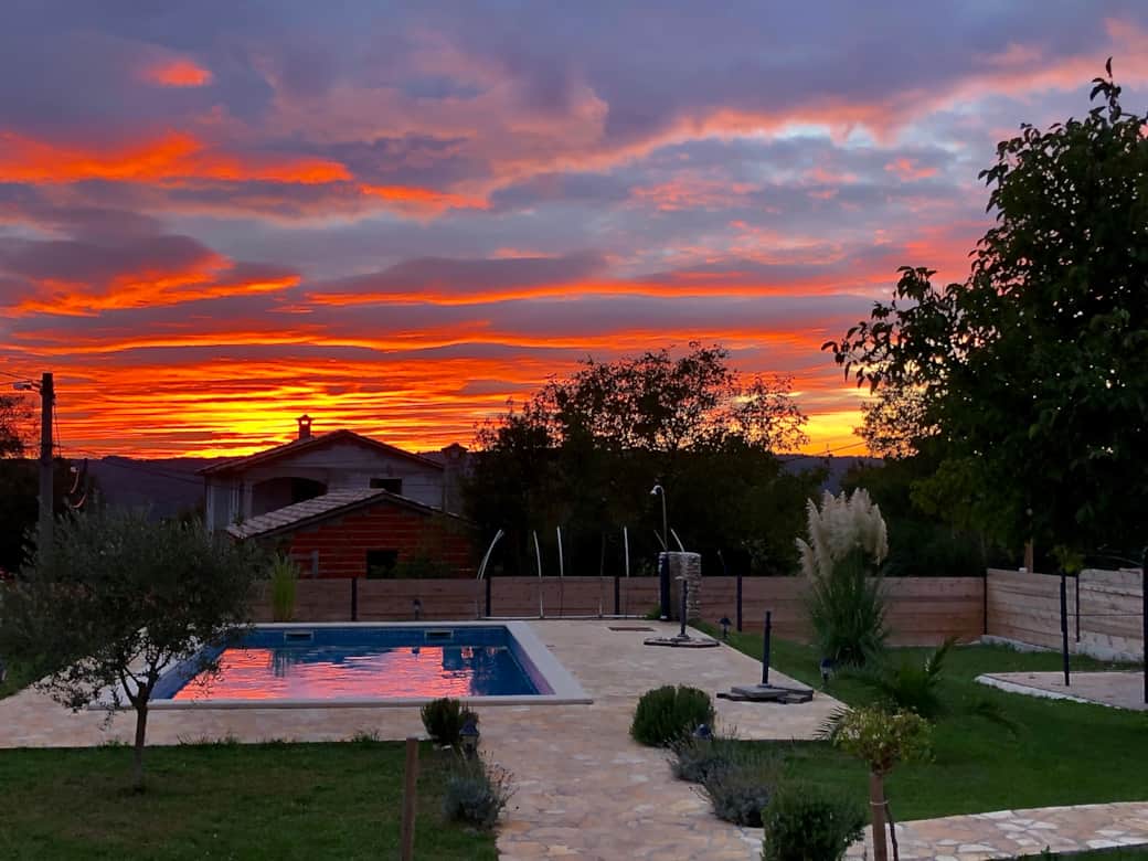 Aussenbereich/Pool/Terrasse