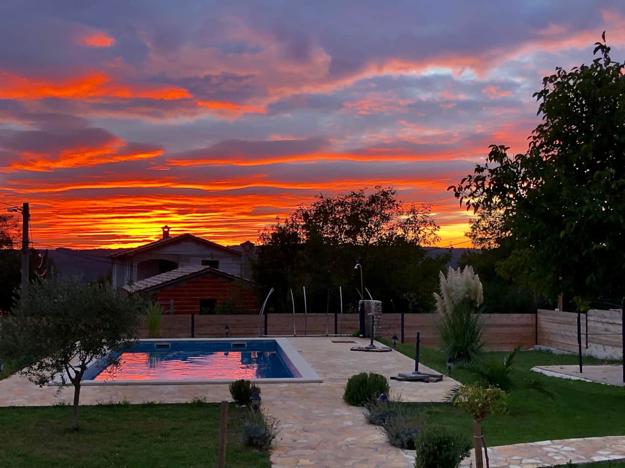 Aussenbereich/Pool/Terrasse