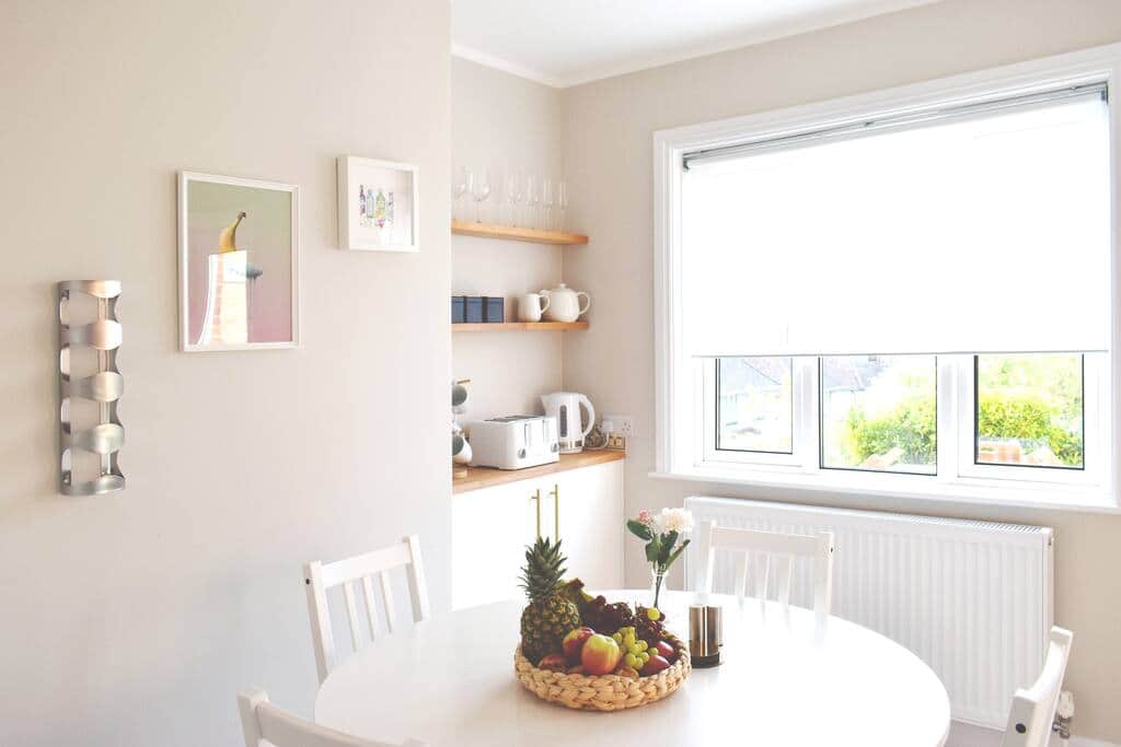 Simple yet elegant Dining space overlooking the sun deck Southampton