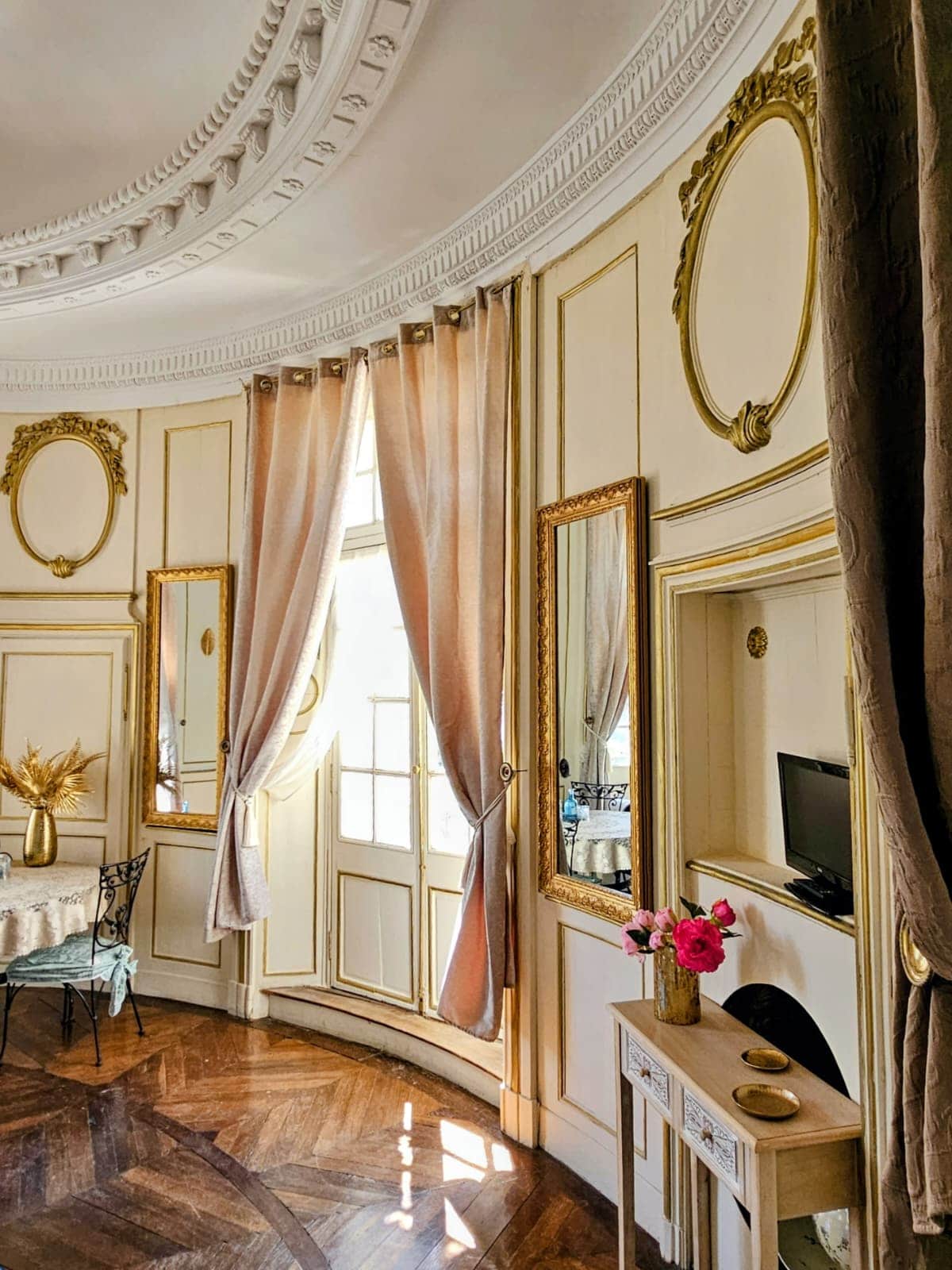 Suite Royale côté cheminée