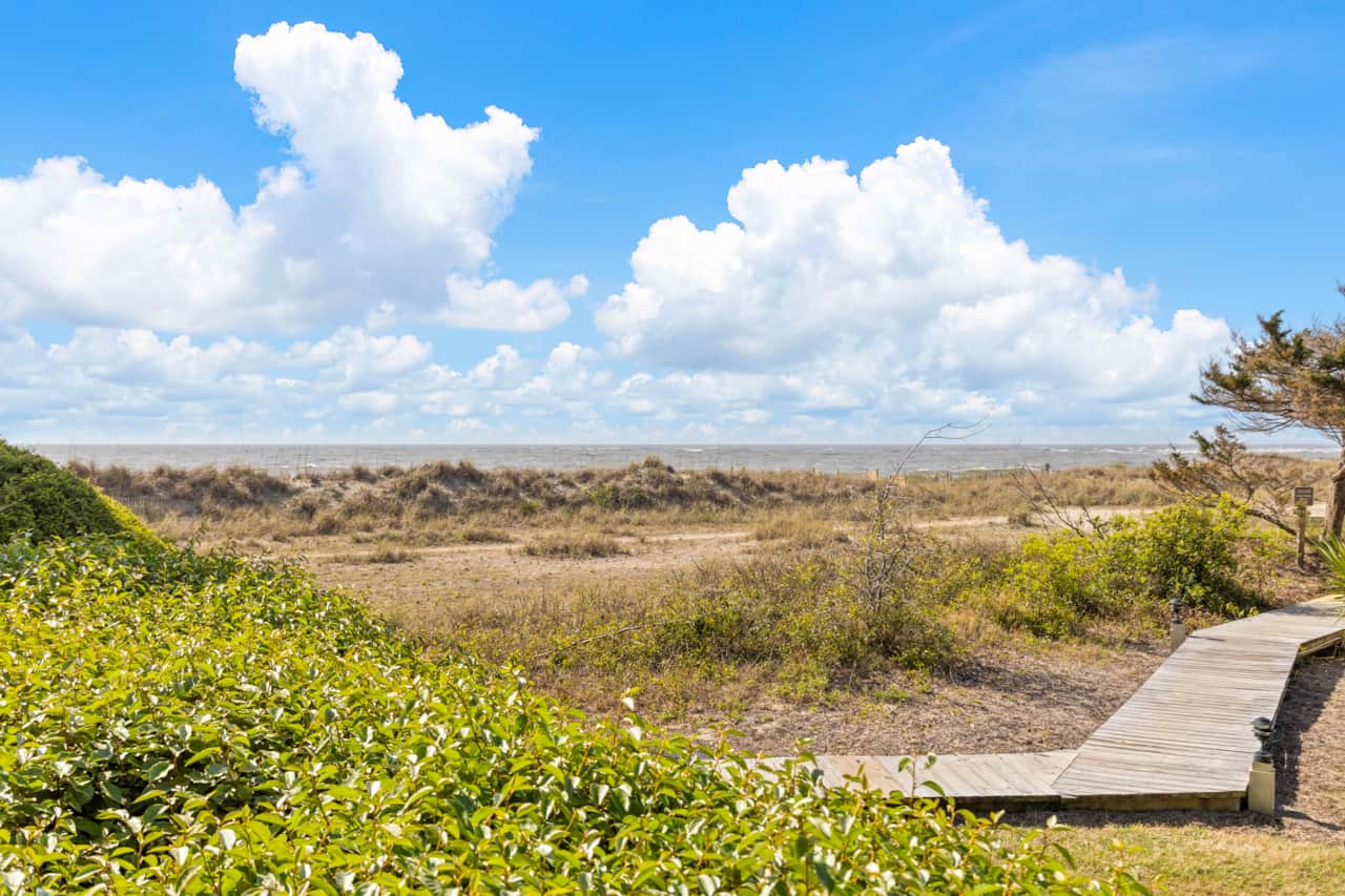 Port O' Call E104; Wild Dunes; Isle of Palms