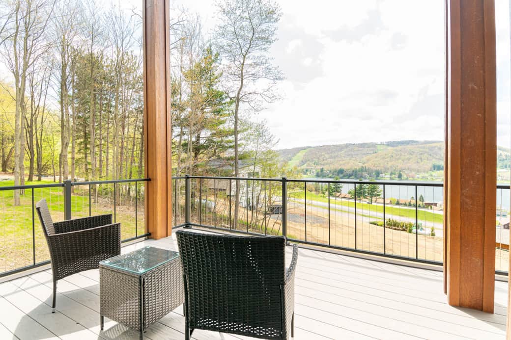 Exterior Top Deck