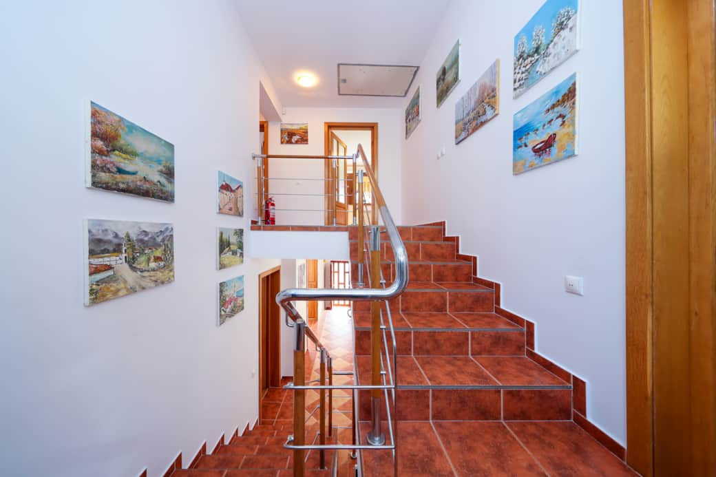 Casa Scarii Mont'Arte