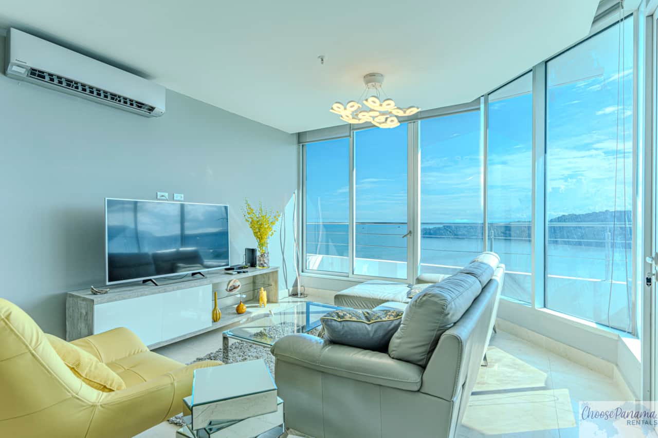 CB15B-Living Area