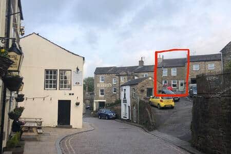 Set Back Quiet Location In The Centre Of Hawes
