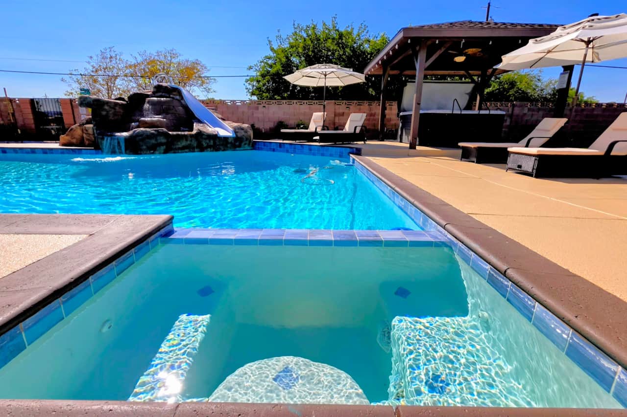 Integral Jacuzzi Overview