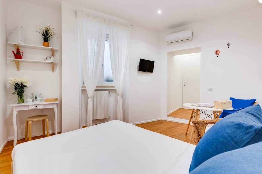 Welcoming and modern space at your disposal