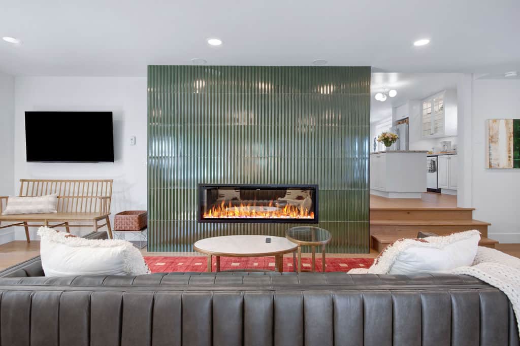 2- 625EHallJacksonWyoming-214