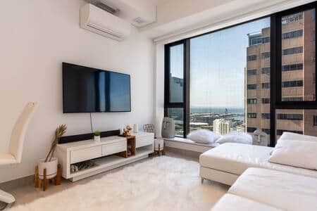 Lounge with Sea view
