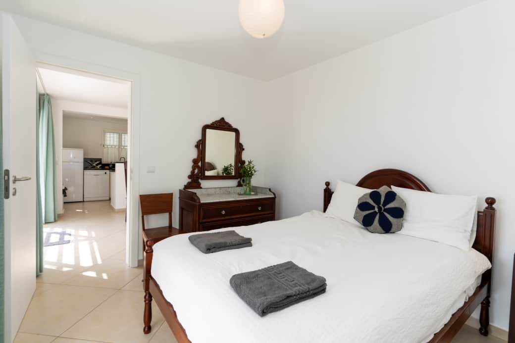 Schlafzimmer 2