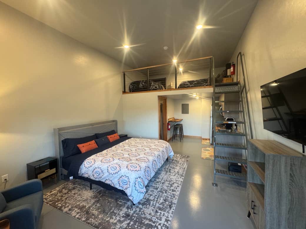 Image picker 271696A5 C5DE 4291 A093 33BB6A36F123 5946 000004C746CBC55F