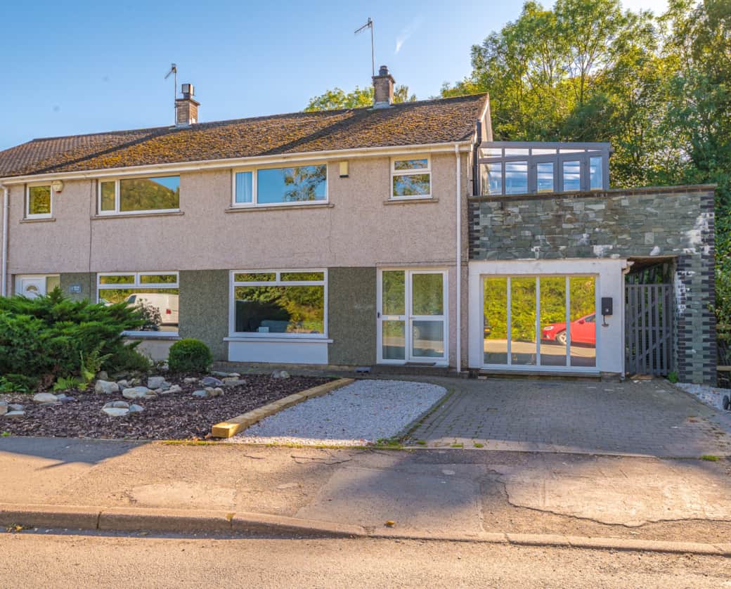 Brundholme House - Front Exterior082 HDR