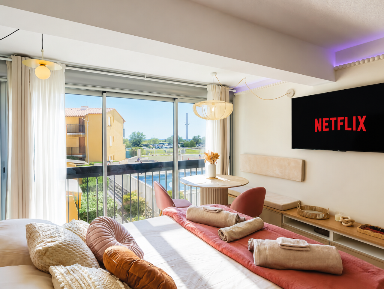 ILt avec ecran netfix agde