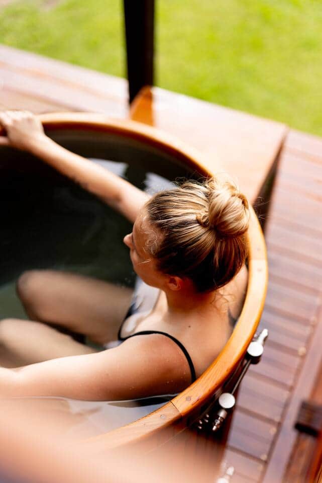 This Ora ice-bath does wonders for post-workout wellness or to use throughout your stay and feel invigorated and fresh.