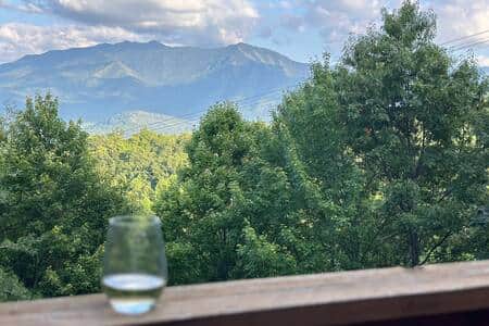 Main level balcony with view of the Ober Aerial Tramway and Mountain Views!
