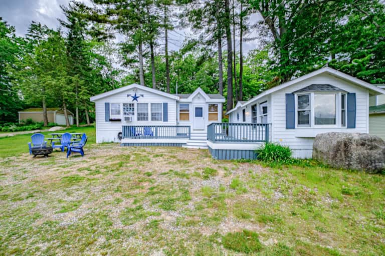 The Blue Star Two Lakeside Cabins on Sebago Cabin in Standish