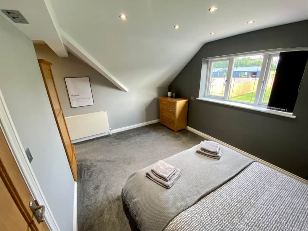Back bedroom with en-suite over looking fields, This bedroom has its own ensuite
