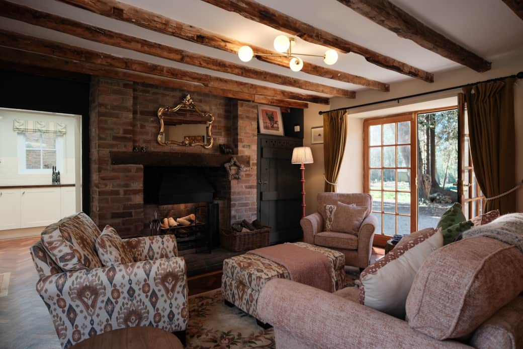 Cottage living room 