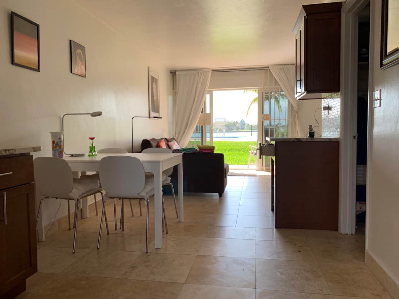condo - view from entrance 