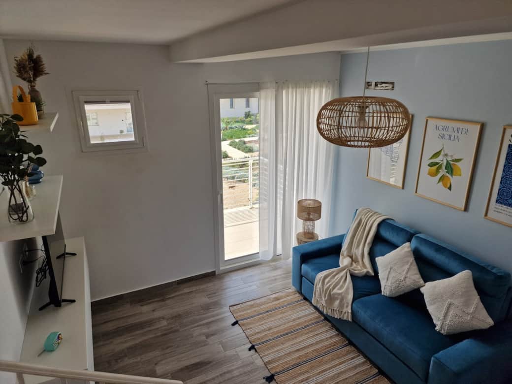 Lounge Area and access to 1st  terrace