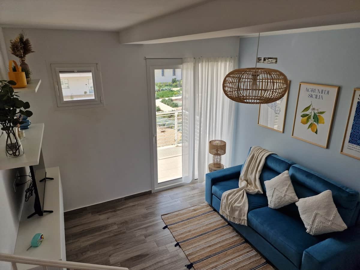 Lounge Area and access to 1st  terrace