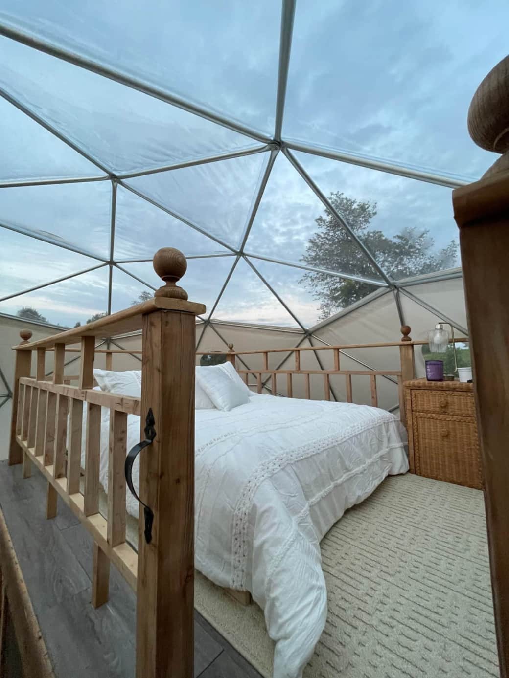 Skylight loft
