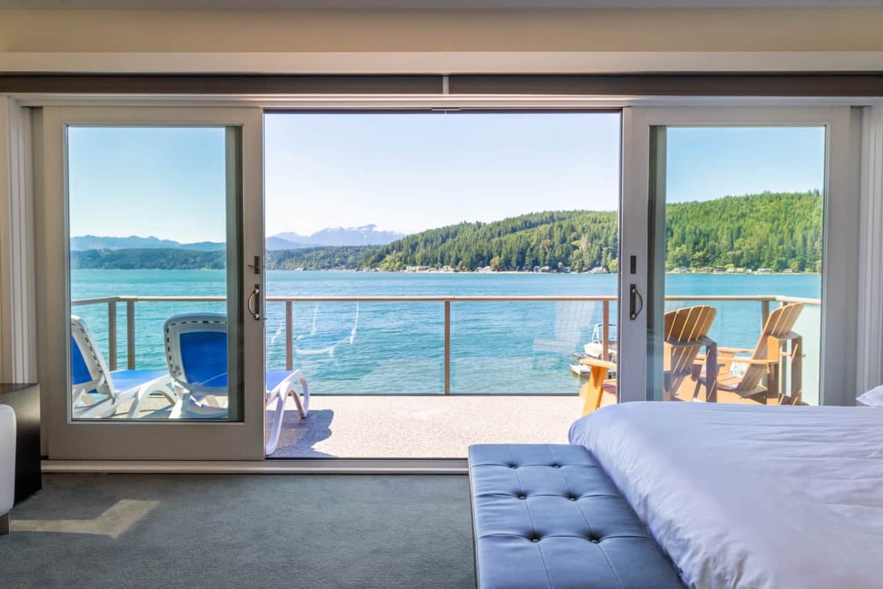 The "Lookout" balcony, just steps away from the Cali king bed, furnished with comfy furniture