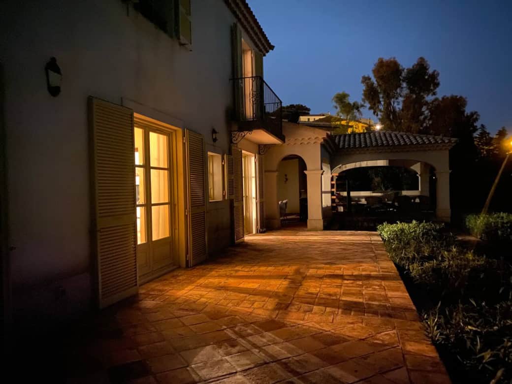 Terrasse mer de nuit
