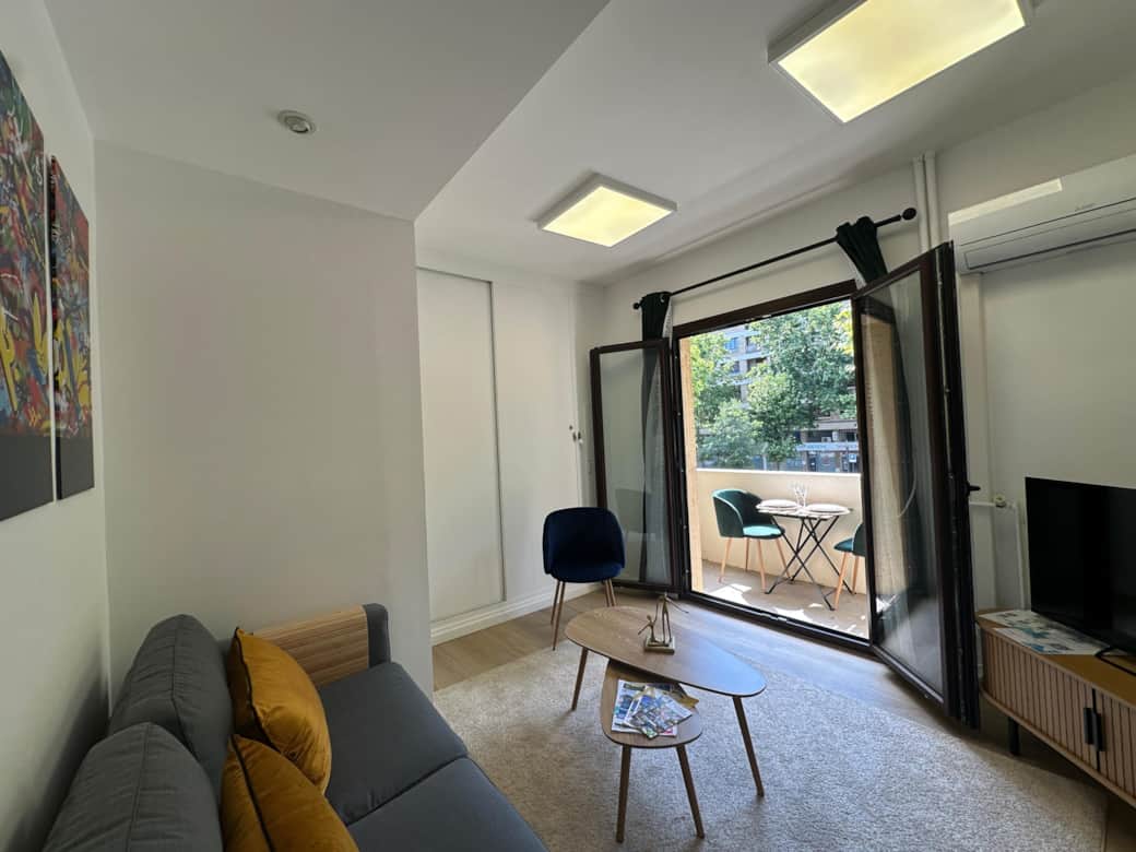living room, terrace, sofa, TV, air conditioning, table