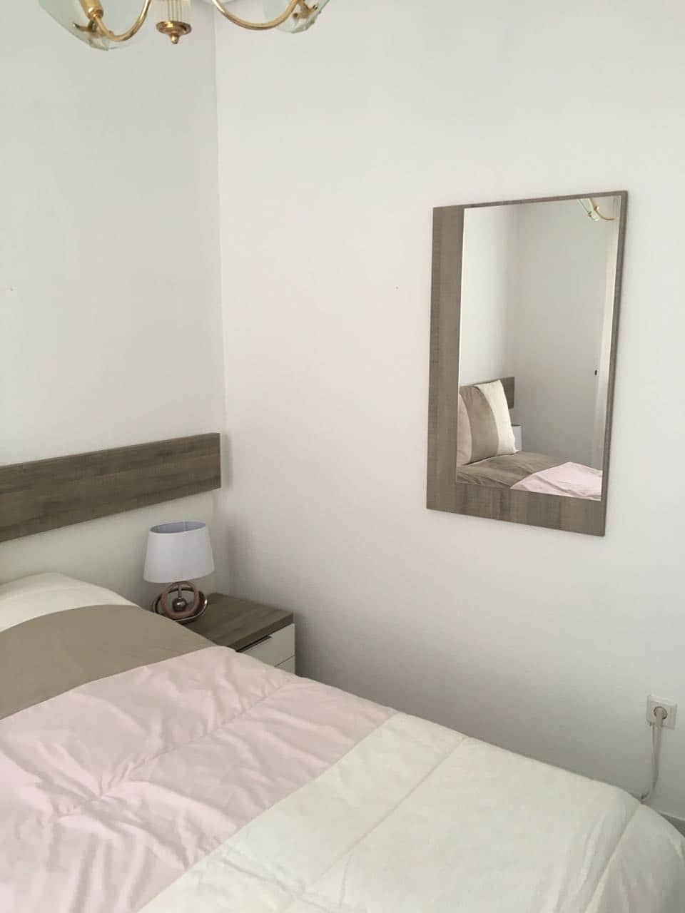 Schlafzimmer 1